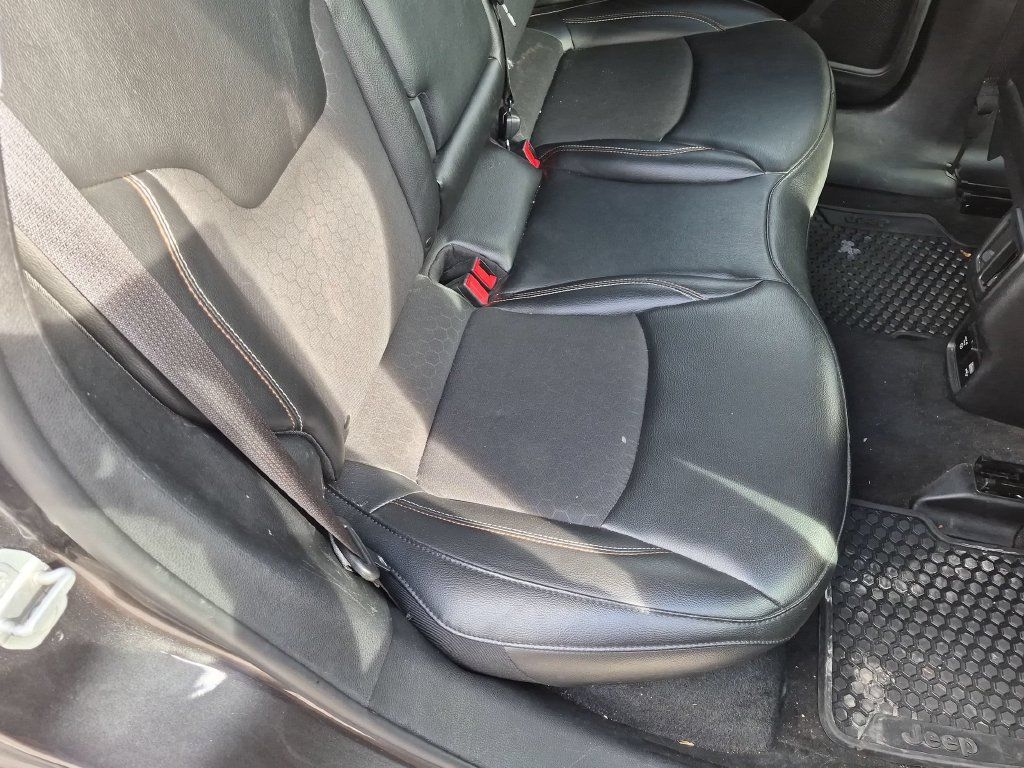 Used 2019 Jeep Compass Latitude w/ Cold Weather Group AWD/4WD image 20