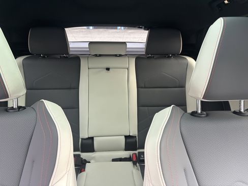 Used 2025 BMW X2 xDrive28i image 28