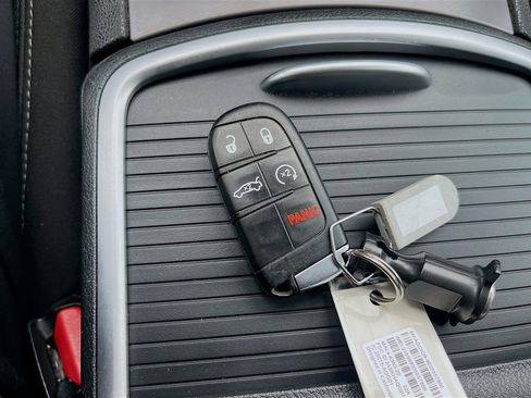 Used 2023 Dodge Charger R/T RWD image 32