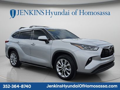 Used 2022 Toyota Highlander Limited