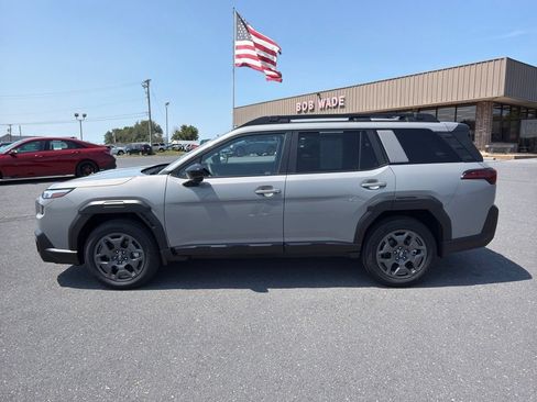 Certified 2026 Subaru Outback Premium w/ Premium/Limited Package AWD/4WD image 2