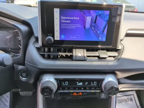 Certified 2025 Toyota RAV4 XLE AWD/4WD image 18