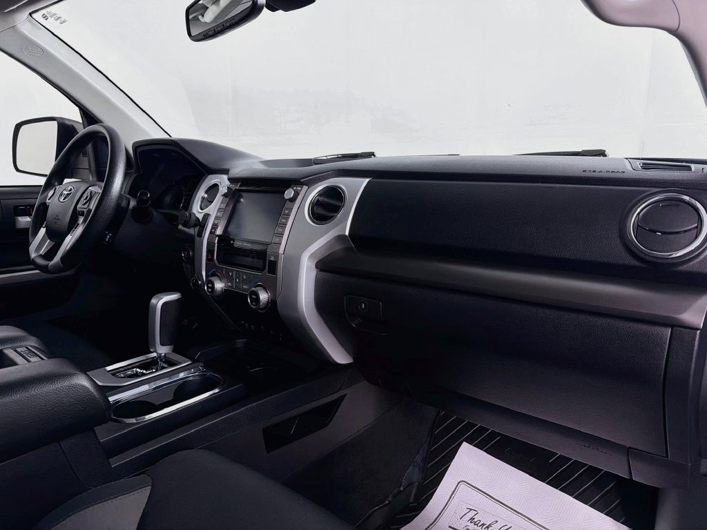 Used 2021 Toyota Tundra SR5 AWD/4WD image 28