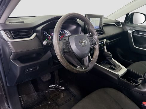 Used 2022 Toyota RAV4 XLE AWD/4WD image 23