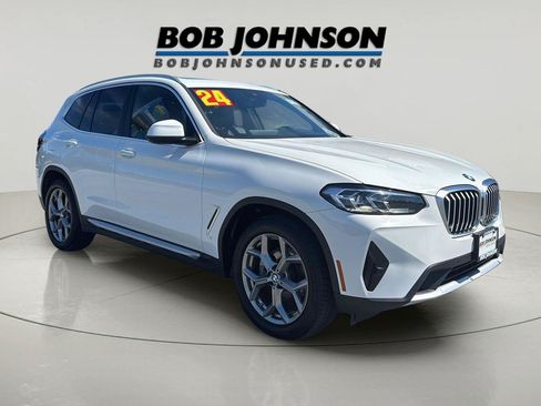 Used 2024 BMW X3 xDrive30i AWD/4WD image 3