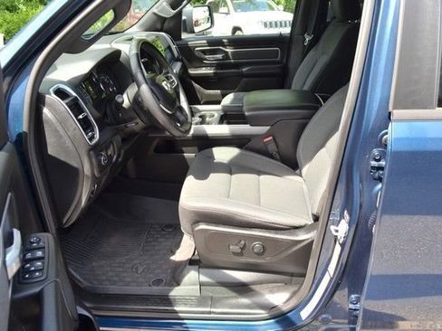 Used 2023 RAM 1500 Big Horn AWD/4WD image 17