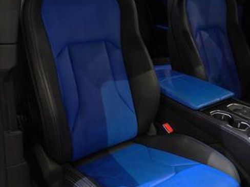 Used 2020 Lamborghini Urus AWD/4WD image 17