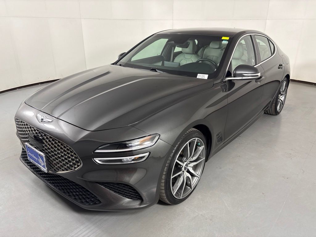 Used 2023 Genesis G70 2.0T RWD image 4