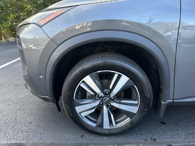 Used 2023 Nissan Rogue SL w/ SL Premium Package AWD/4WD image 28