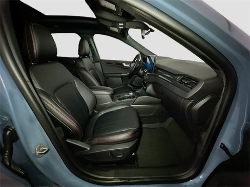 New 2025 Ford Escape ST-Line Elite w/ Premium Technology Package image 32