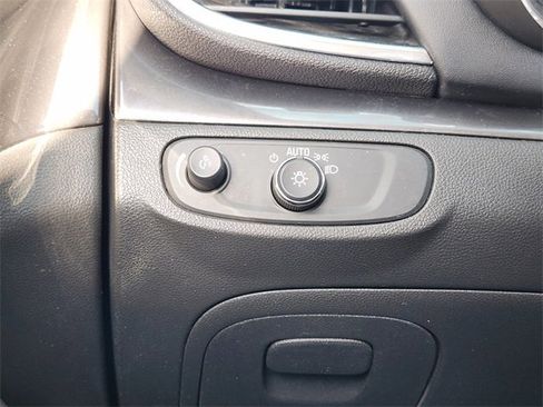 Used 2019 Buick Encore Preferred image 22