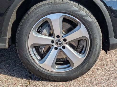 Used 2021 Mercedes-Benz GLC 300 GLC 300 image 10