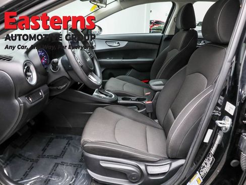 Used 2023 Kia Forte LXS image 14