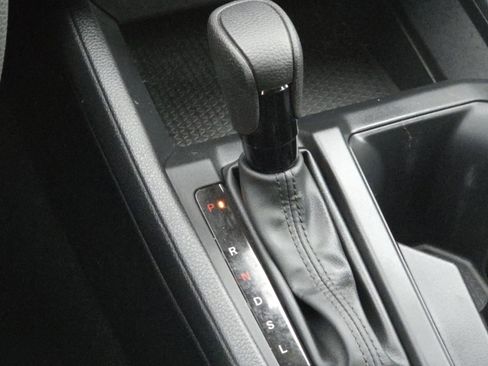 Used 2024 Honda Accord EX image 29