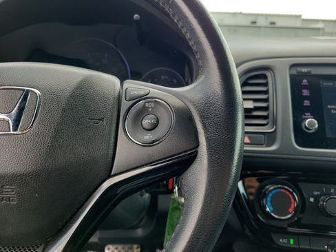 Used 2019 Honda HR-V Sport image 23