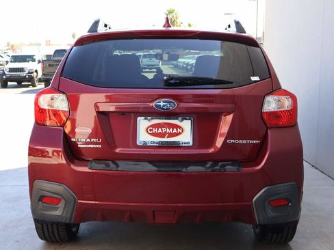 Used 2017 Subaru Crosstrek 2.0i Limited w/ Popular Package #2 image 4
