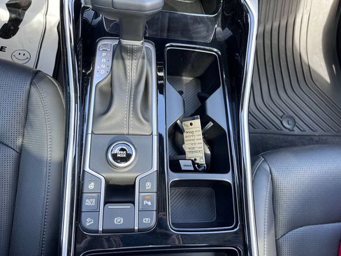 Certified 2026 Kia Sorento SX FWD image 18