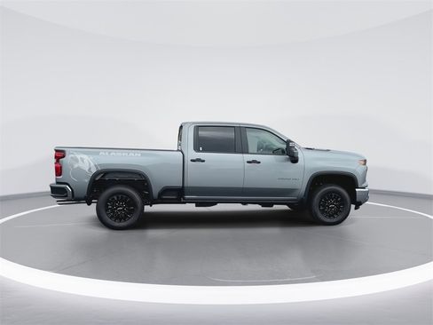 New 2026 Chevrolet Silverado 2500 W/T image 9