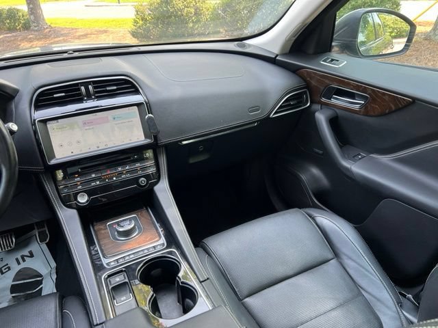 Used 2017 Jaguar F-PACE R-Sport AWD/4WD image 28