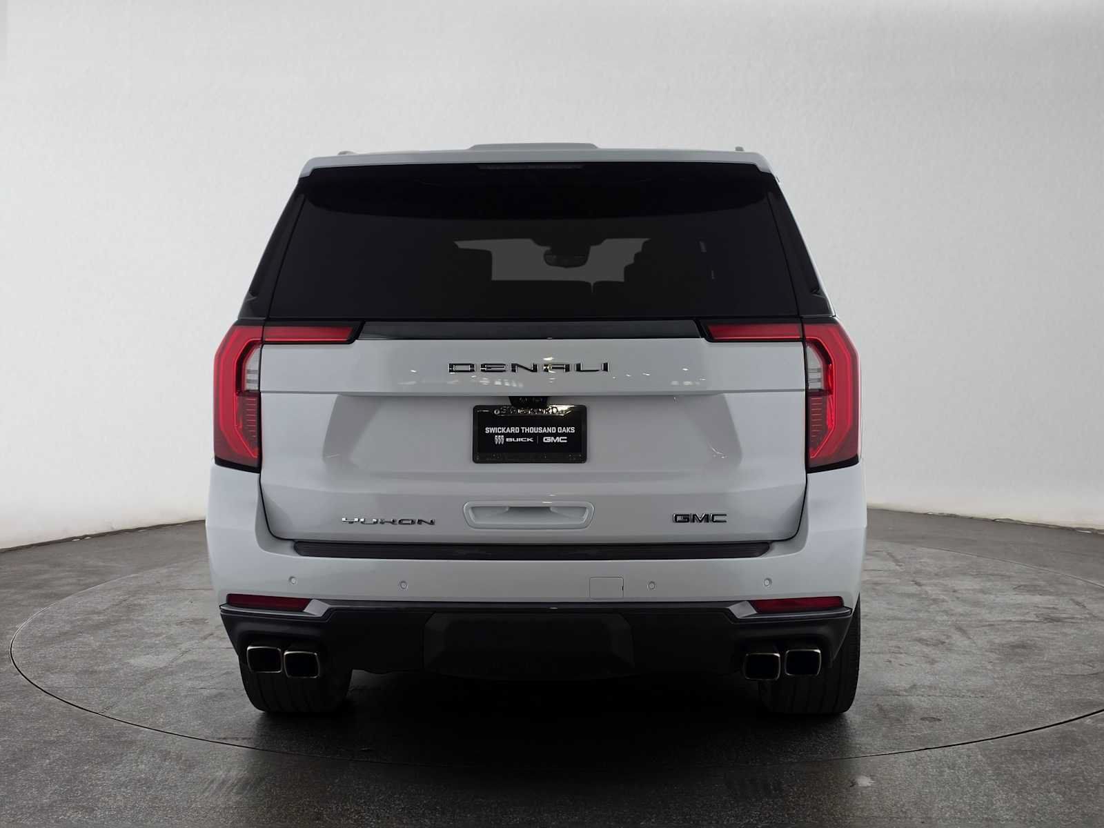 Used 2026 GMC Yukon Denali Ultimate AWD/4WD image 4