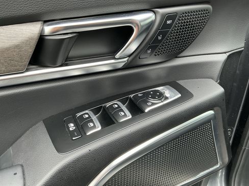 Used 2022 Kia Telluride SX w/ SX Prestige Package AWD/4WD image 14