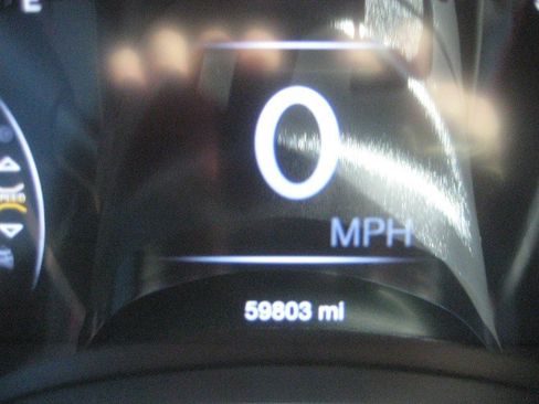 Used 2021 Jeep Grand Cherokee Laredo X AWD/4WD image 26