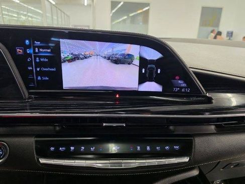 Used 2023 Cadillac Escalade Sport AWD/4WD image 22