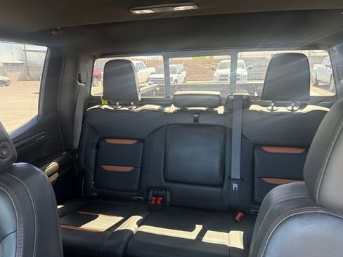 Used 2025 GMC Sierra 1500 AT4 w/ AT4 Premium Package AWD/4WD image 21