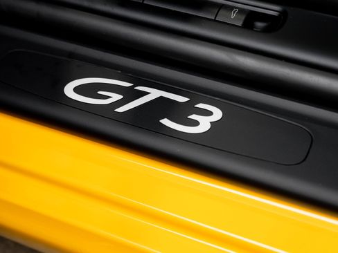Used 2007 Porsche 911 GT3 RWD image 32
