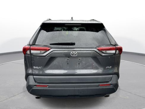Used 2019 Toyota RAV4 XLE w/ Convenience Package image 7