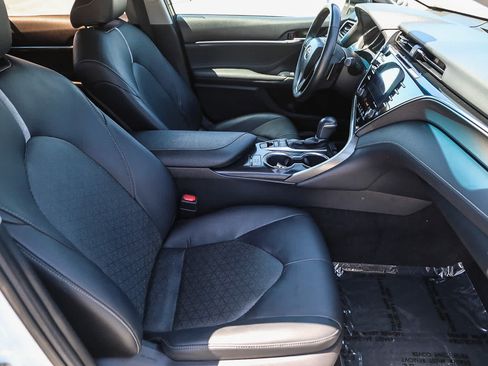 Certified 2018 Toyota Camry XSE w/ Audio Package FWD image 16