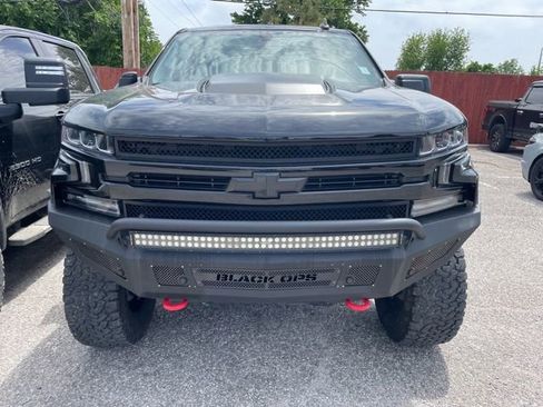 Used 2019 Chevrolet Silverado 1500 RST w/ All-Star Edition AWD/4WD image 3