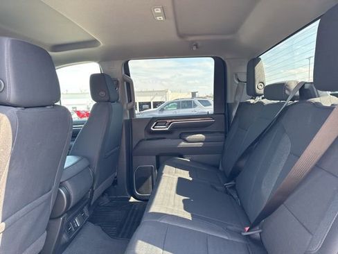 Used 2025 Chevrolet Silverado 2500 LT w/ Safety Package image 7