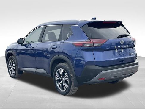 Certified 2023 Nissan Rogue SV w/ SV Premium B Package AWD/4WD image 3