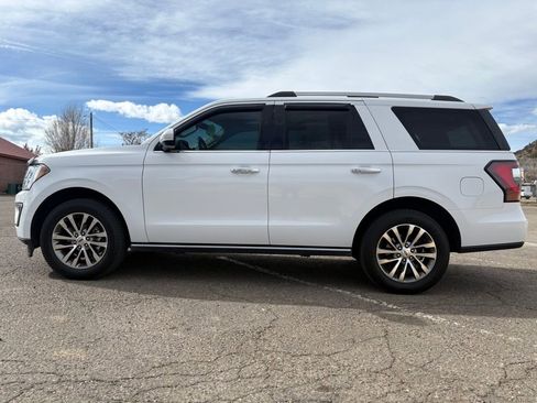 Used 2018 Ford Expedition Limited image 6