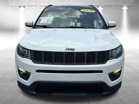 Used 2020 Jeep Compass Latitude FWD image 2
