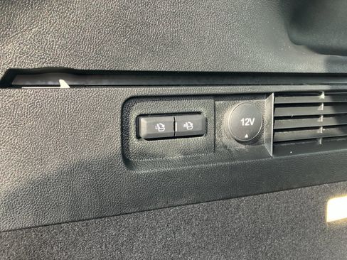 Used 2023 Lincoln Nautilus Reserve w/ Equipment Group 201A image 31