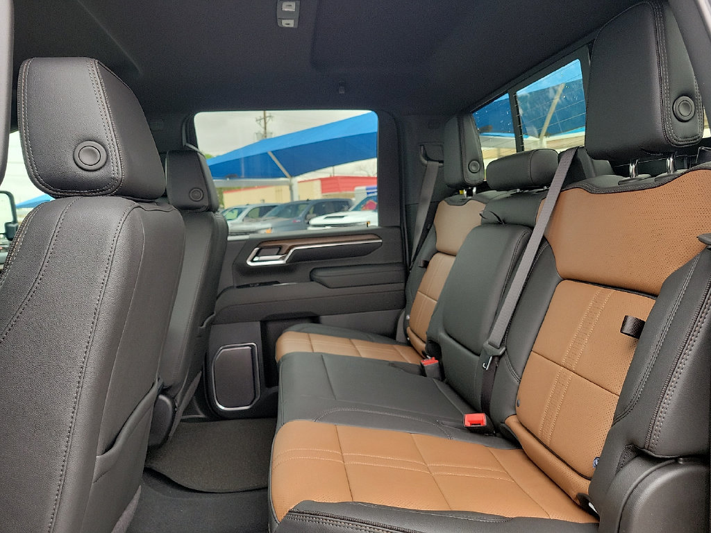 New 2026 Chevrolet Silverado 2500 High Country w/ Technology Package AWD/4WD image 8