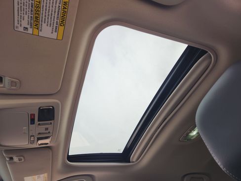 Used 2018 Subaru Outback 2.5i Limited w/ Popular Package #2 image 30