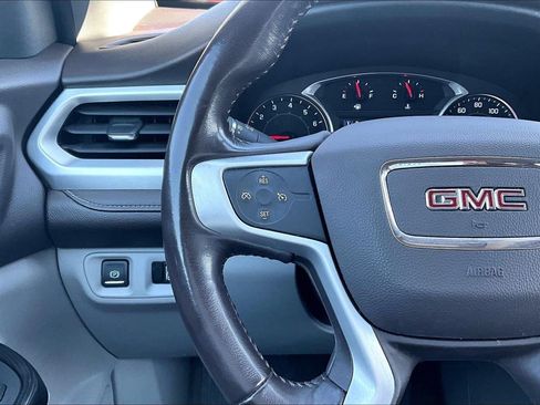 Used 2020 GMC Acadia SLT FWD image 18