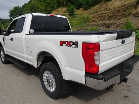 Used 2020 Ford F250 XL w/ STX Appearance Package AWD/4WD image 8