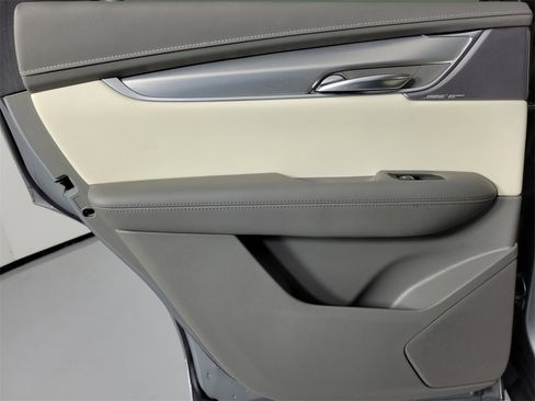 Certified 2023 Cadillac XT5 Premium Luxury w/ Technology Package image 13