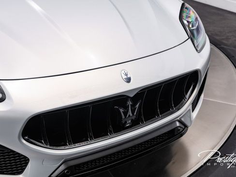 Used 2023 Maserati Grecale Modena image 3