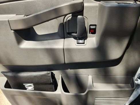 New 2026 Chevrolet Express 3500 RWD image 25