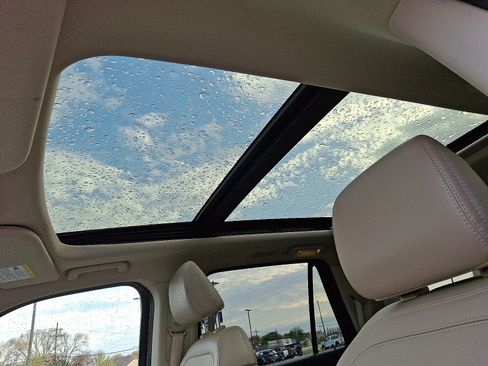 Certified 2022 Ford Expedition Max Limited image 15