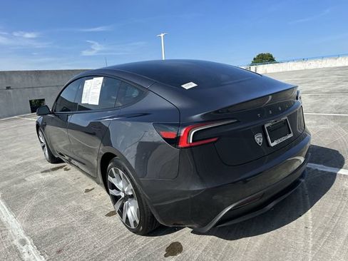 Used 2025 Tesla Model 3 Long Range RWD image 31