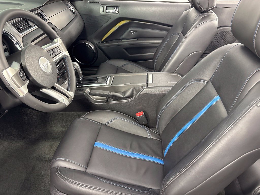 Used 2014 Ford Mustang GT Premium w/ Electronics Package RWD image 13