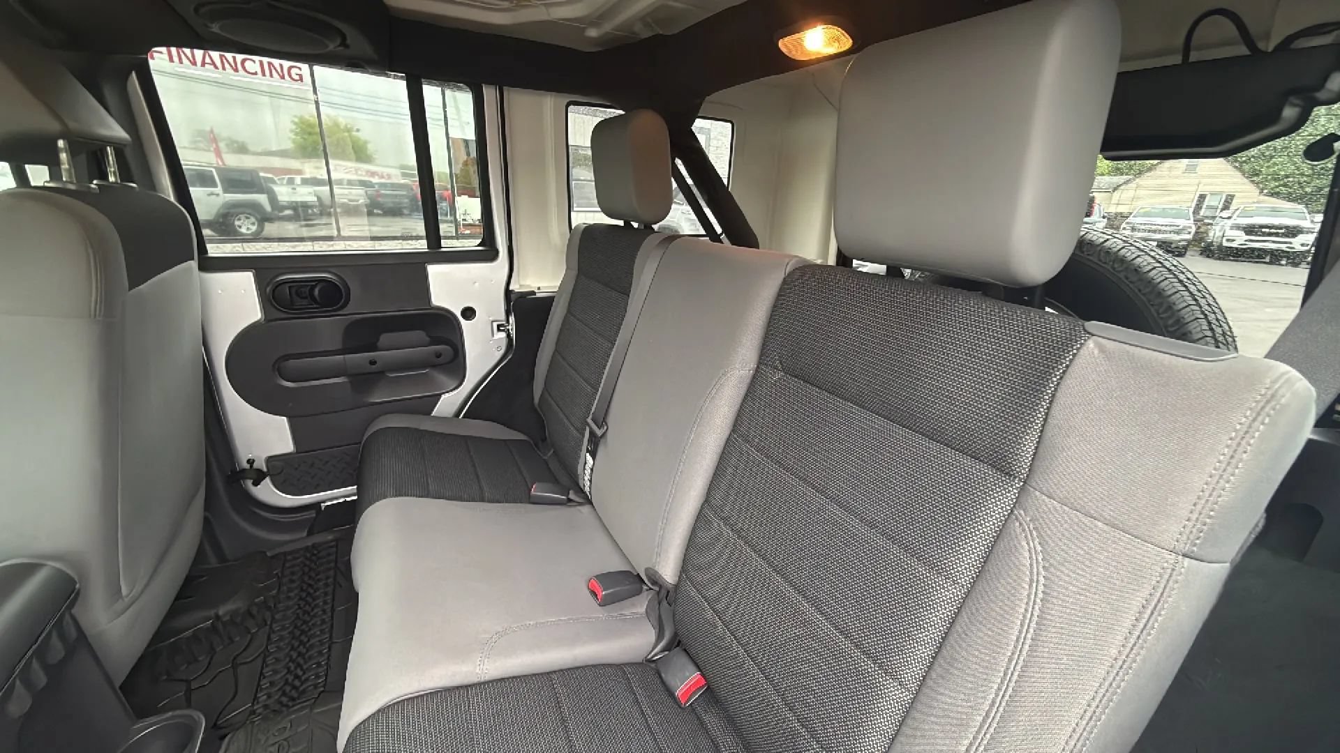 Used 2007 Jeep Wrangler Unlimited X AWD/4WD image 18