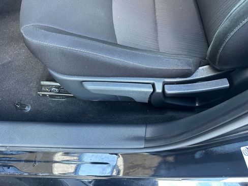 Used 2025 Nissan Sentra SV image 23