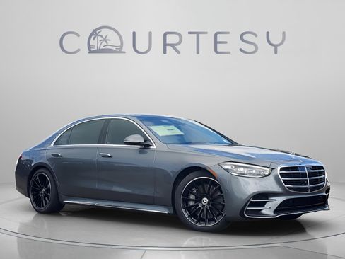 Certified 2026 Mercedes-Benz S 580 4MATIC Sedan image 5